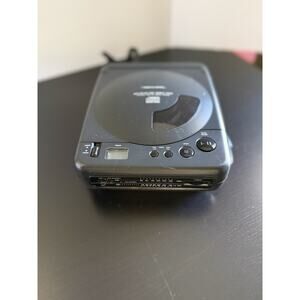 Vintage Realistic CD-3500 Portable CD Player AM/FM Tested Working